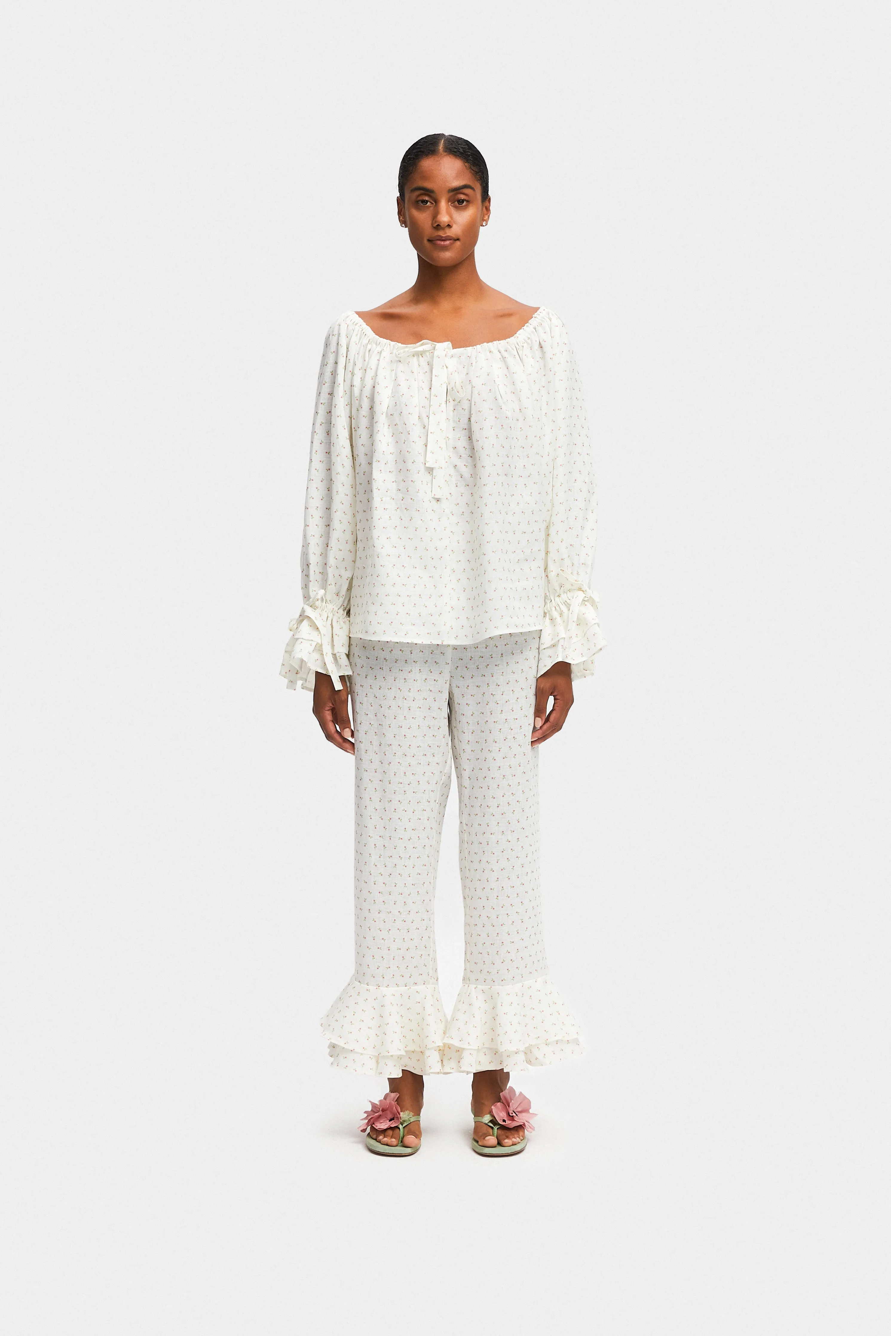 Cha-Cha Linen Lounge Set in Garden Rose