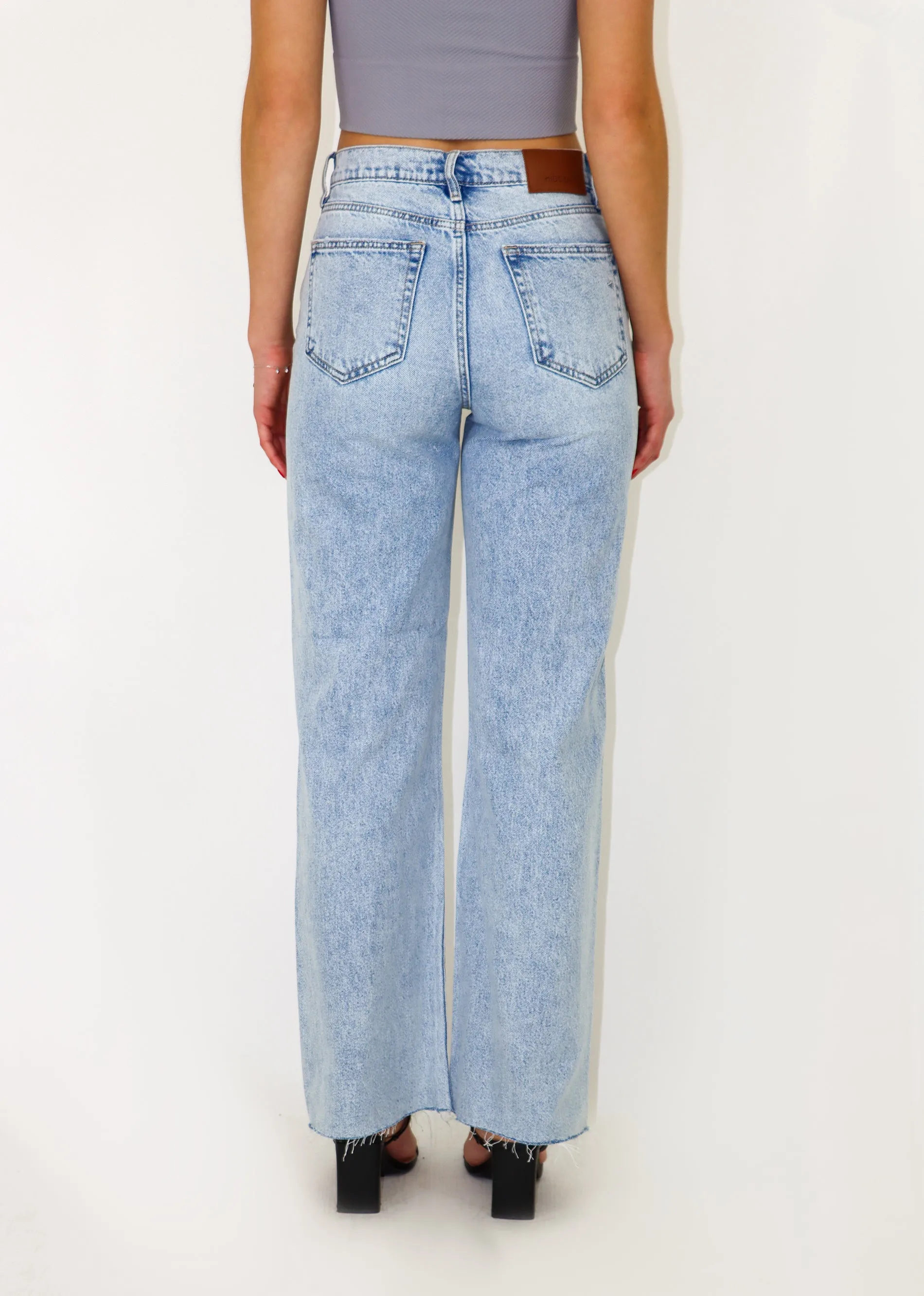 High Hopes Jeans ★ Light Wash