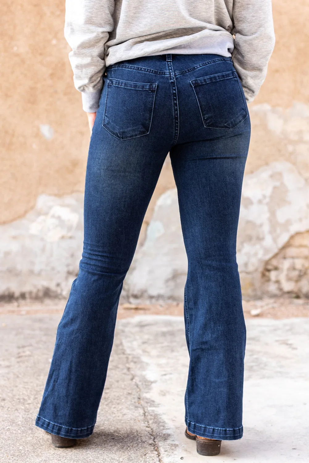 High Rise Buttoned Flared Jeans