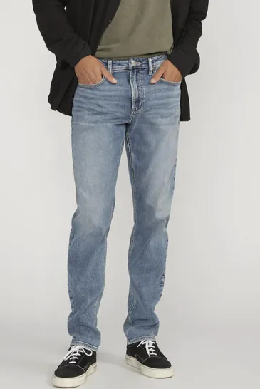Jeans Silver Jeans "Indigo" Machray Athletic Fit Straight Leg