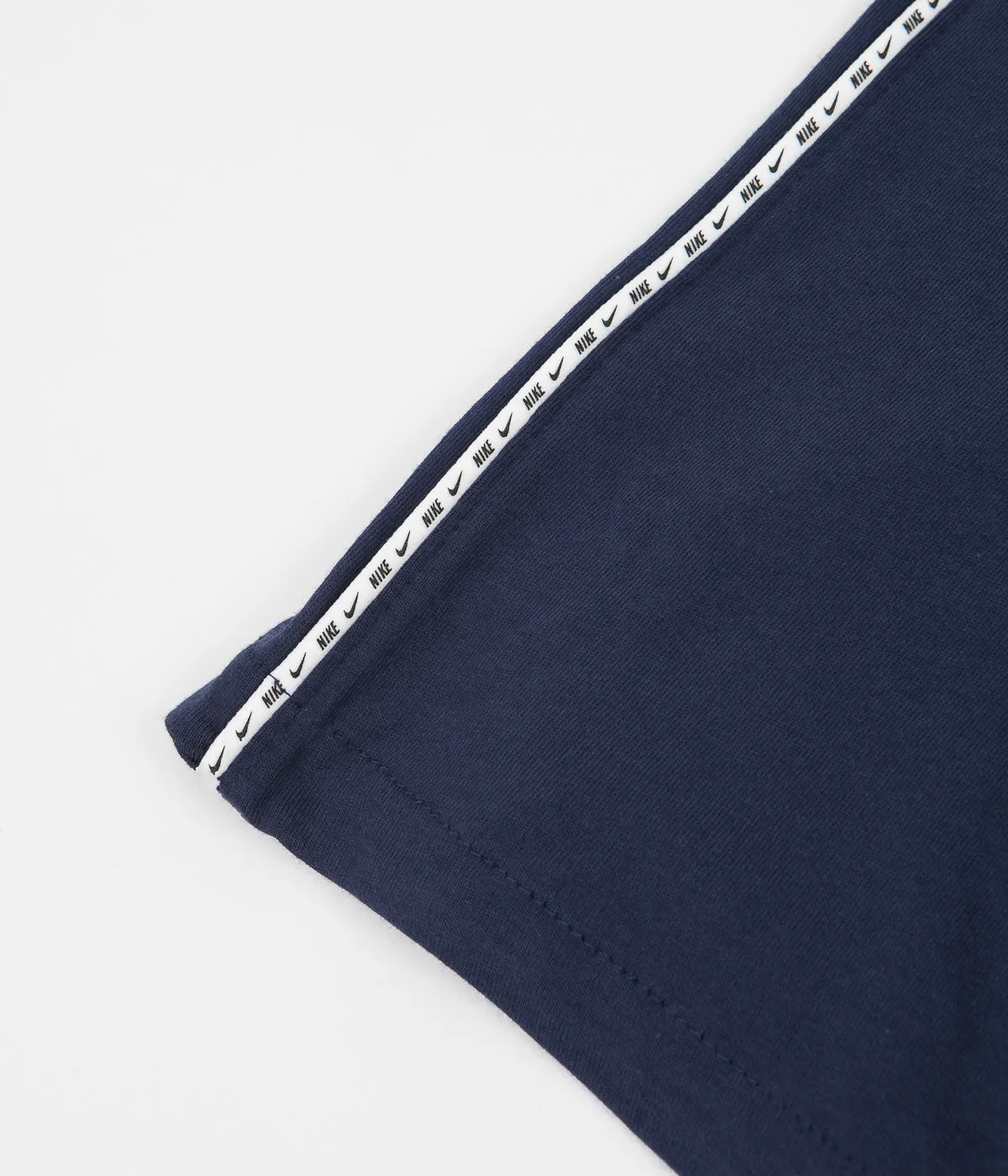 Nike Repeat T-Shirt - Midnight Navy
