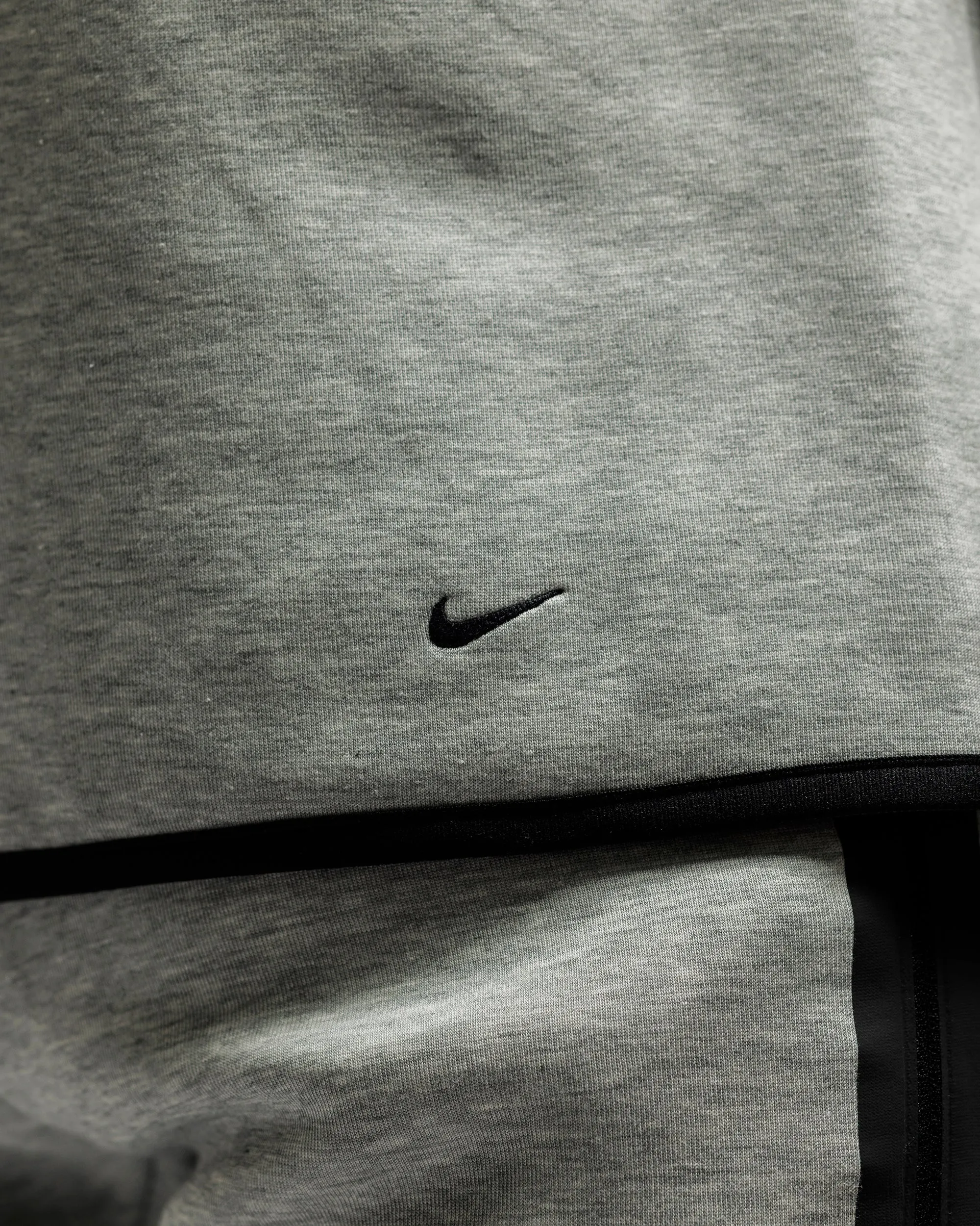 NIKE TECH FLEECE FULL ZIP WIND RUNNER HOODIE