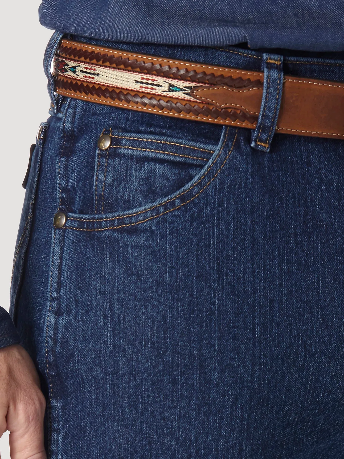 Premium Performance Adv Comfort Cowboy Cut Regular Fit by Wrangler 47MACMT