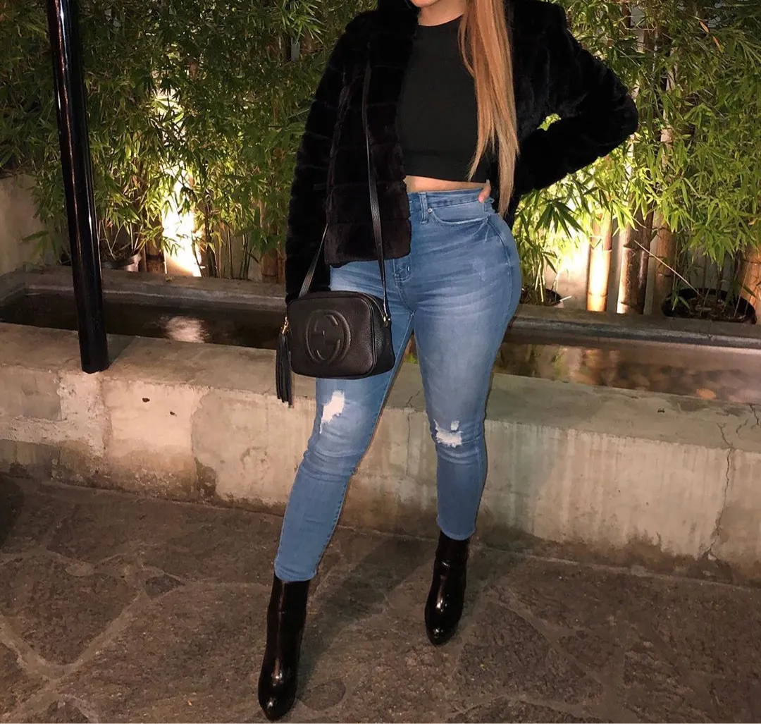 Them Curves High Waist Jeans - Medium Blue Wash