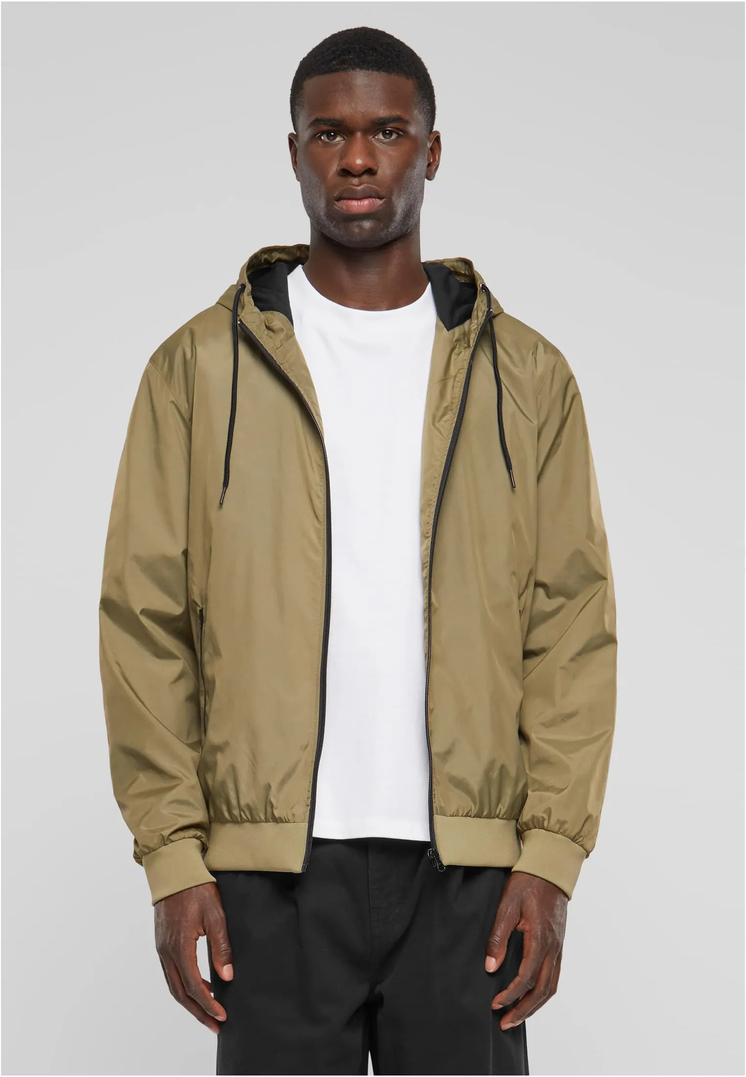 UC Contrast Windrunner