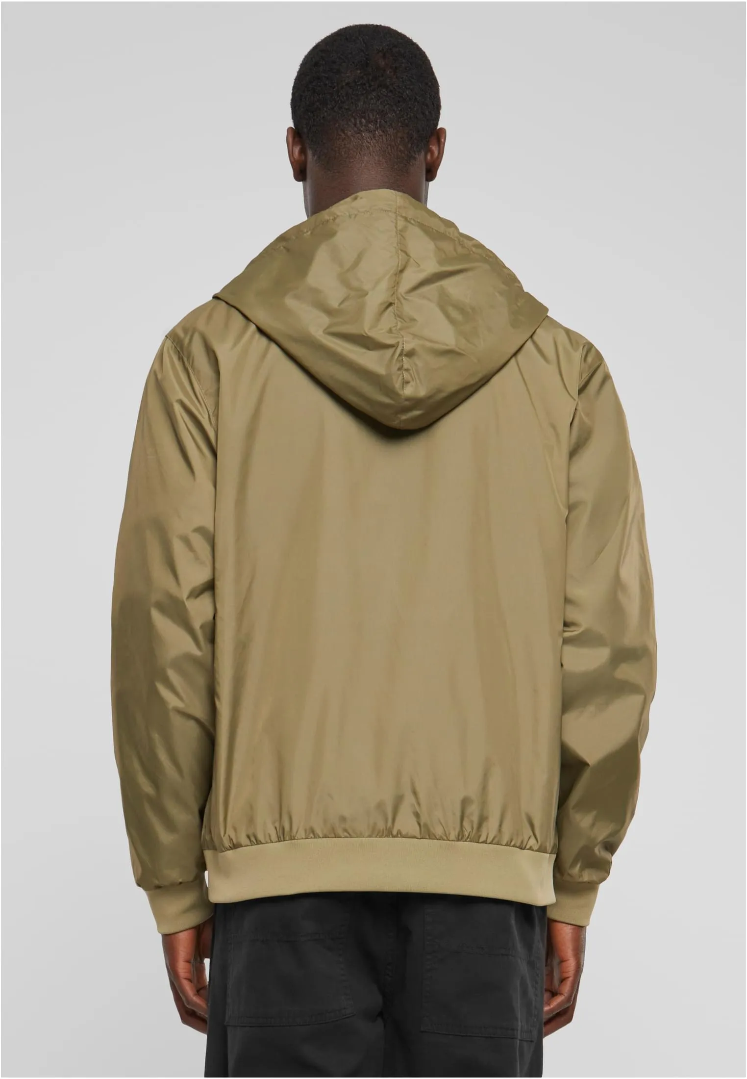 UC Contrast Windrunner