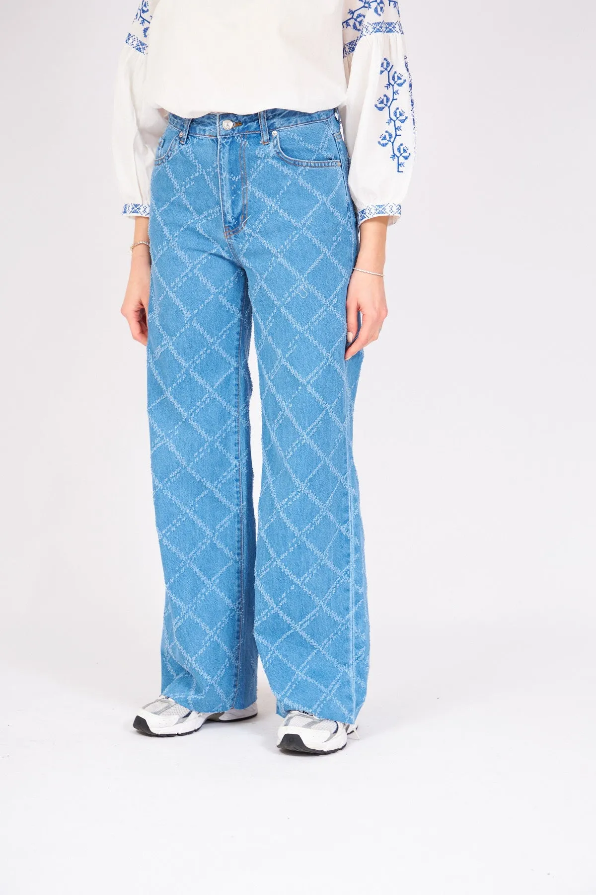 Wide Blue Jeans with Laser Stripes