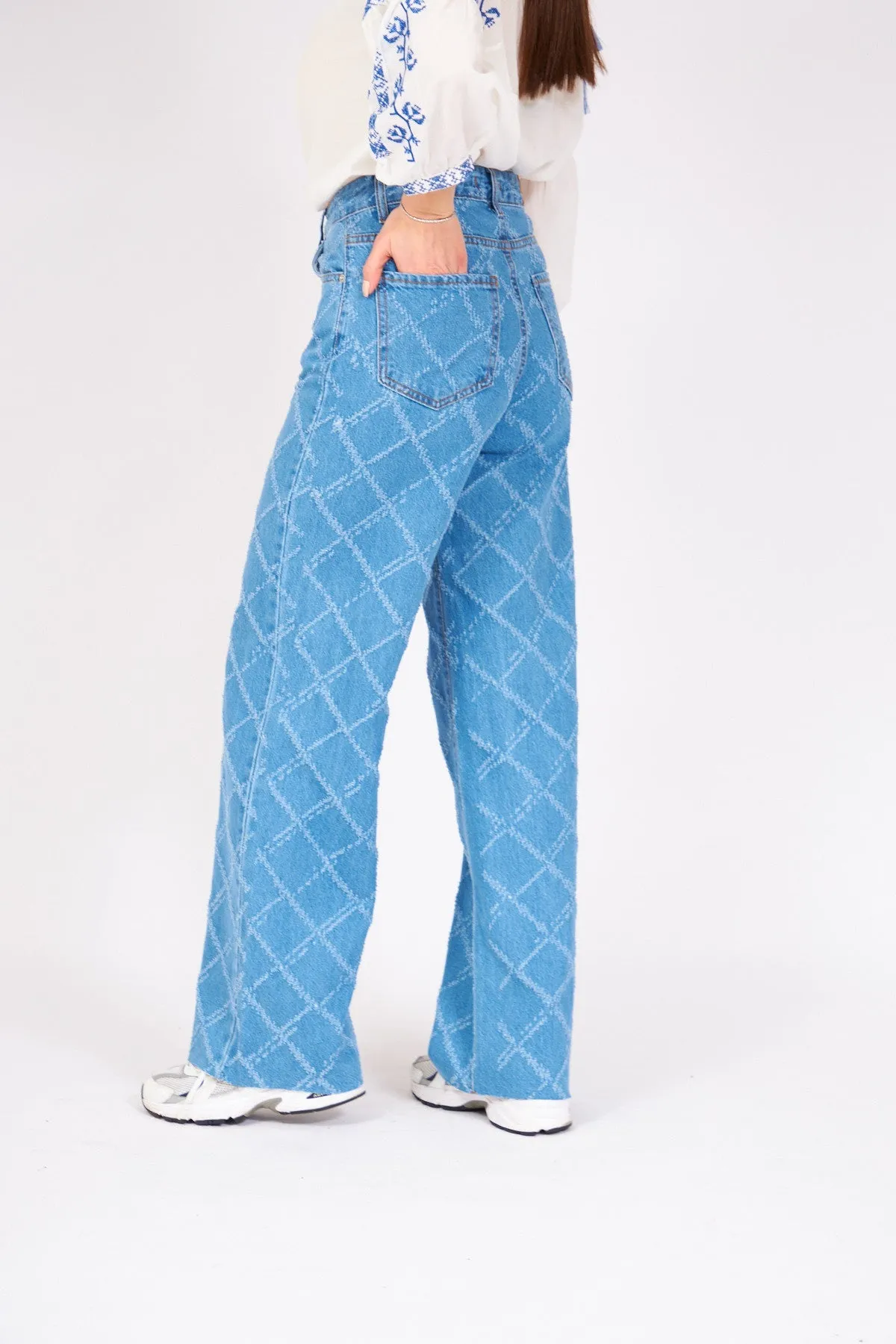 Wide Blue Jeans with Laser Stripes