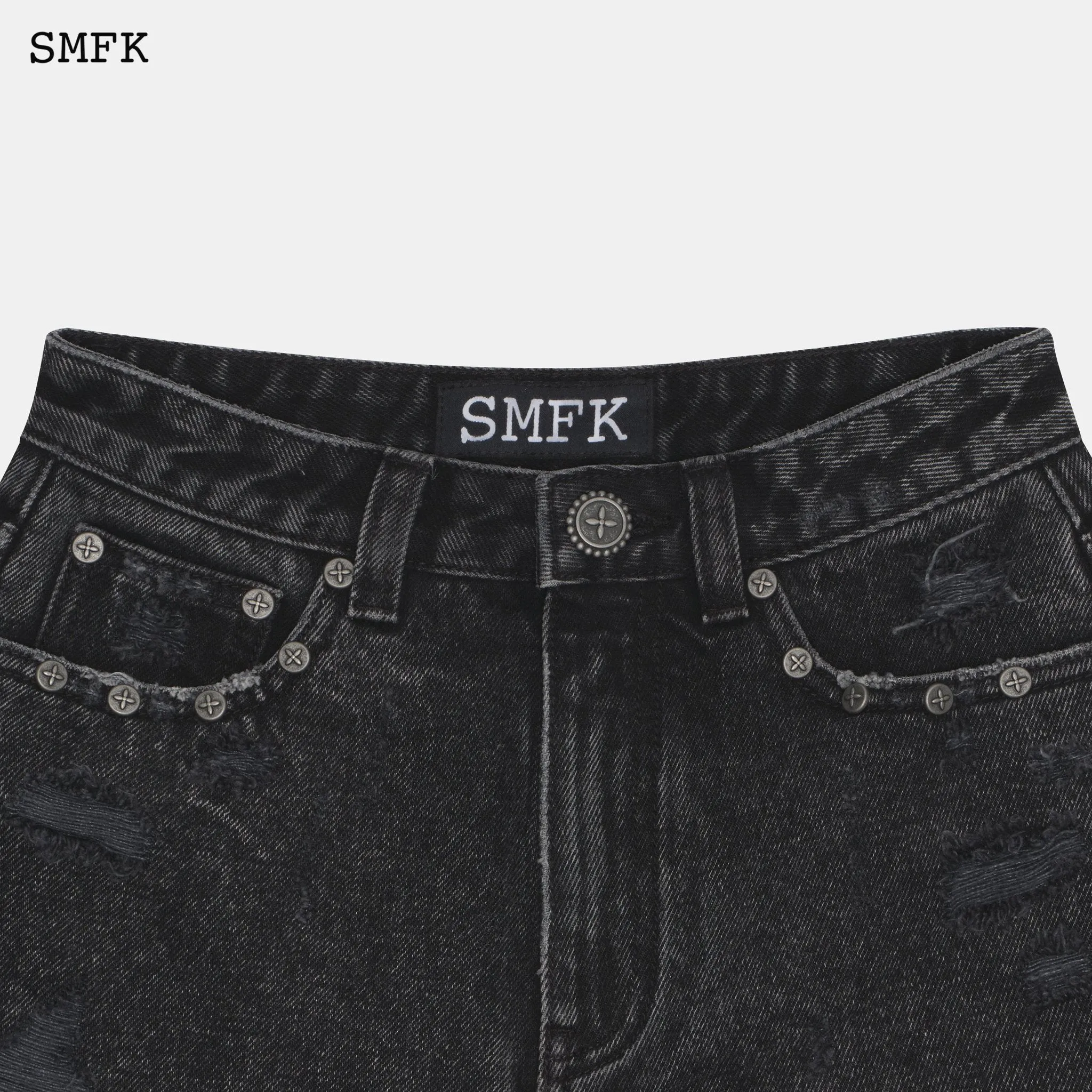 Wilderness Rock Black Short Jeans