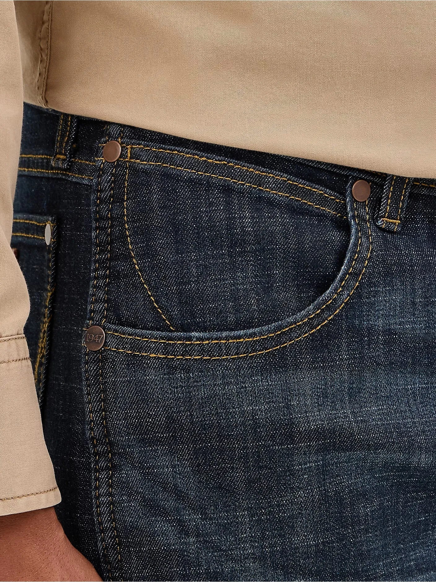 Wrangler Retro Slim Fit Bootcut Dax Jeans 77MWZDX